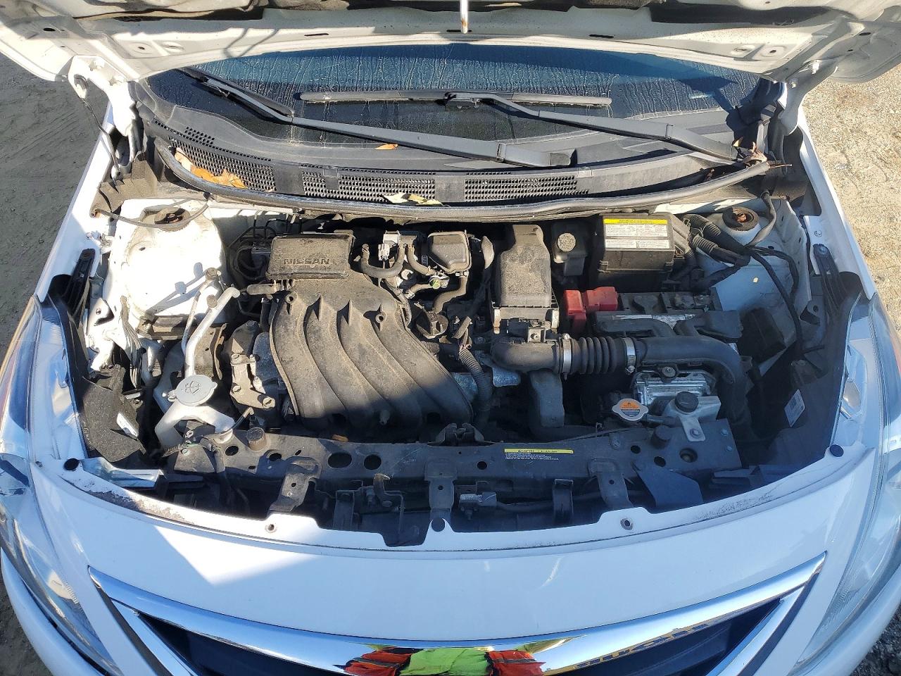 2019 NISSAN VERSA SV photo 11