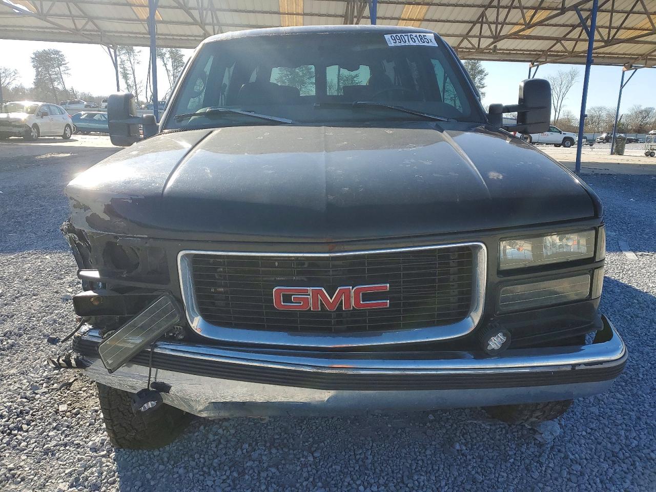 1997 GMC SUBURBAN K1500 photo 9