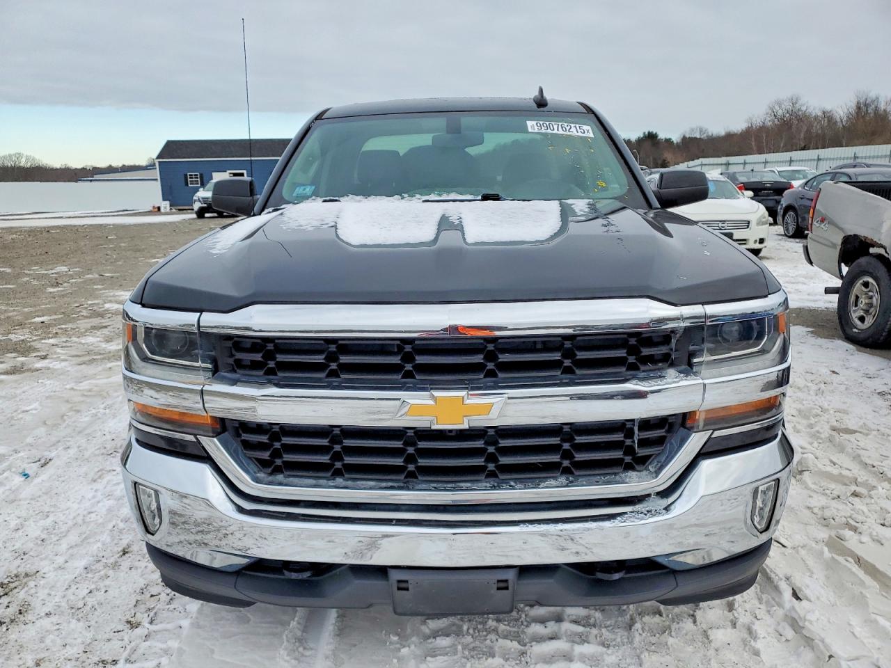 2018 CHEVROLET SILVERADO K1500 LT photo 5
