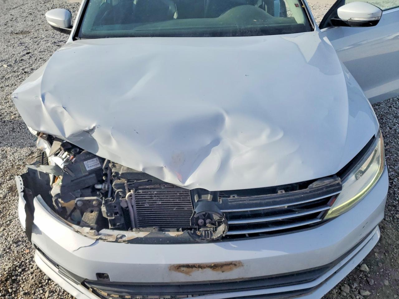 2017 VOLKSWAGEN JETTA SE photo 11