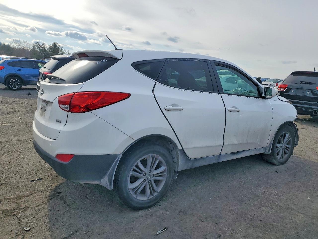 2015 HYUNDAI TUCSON GLS photo 3