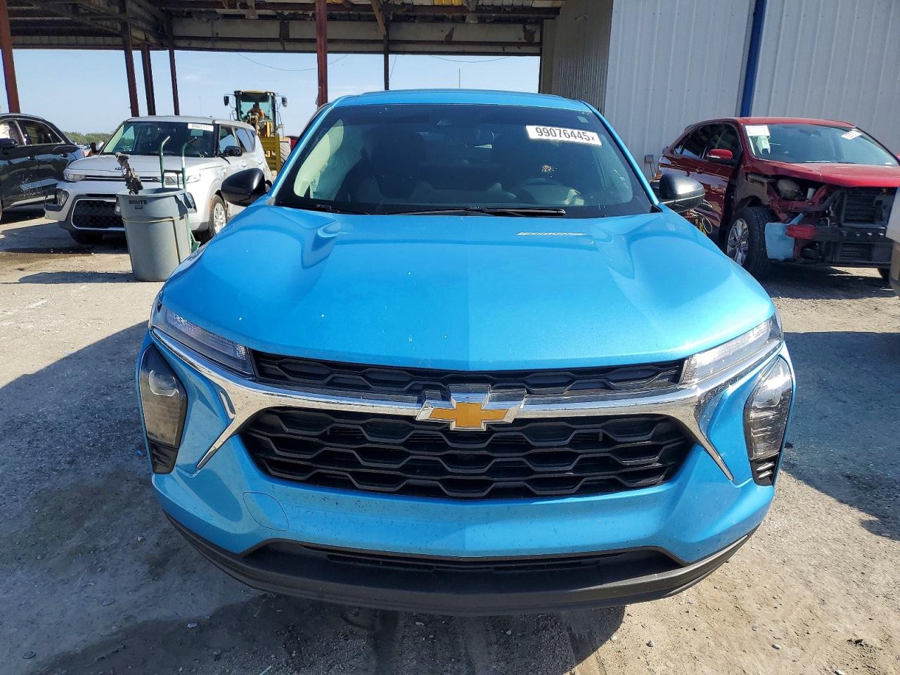 2025 CHEVROLET TRAX LS photo 9