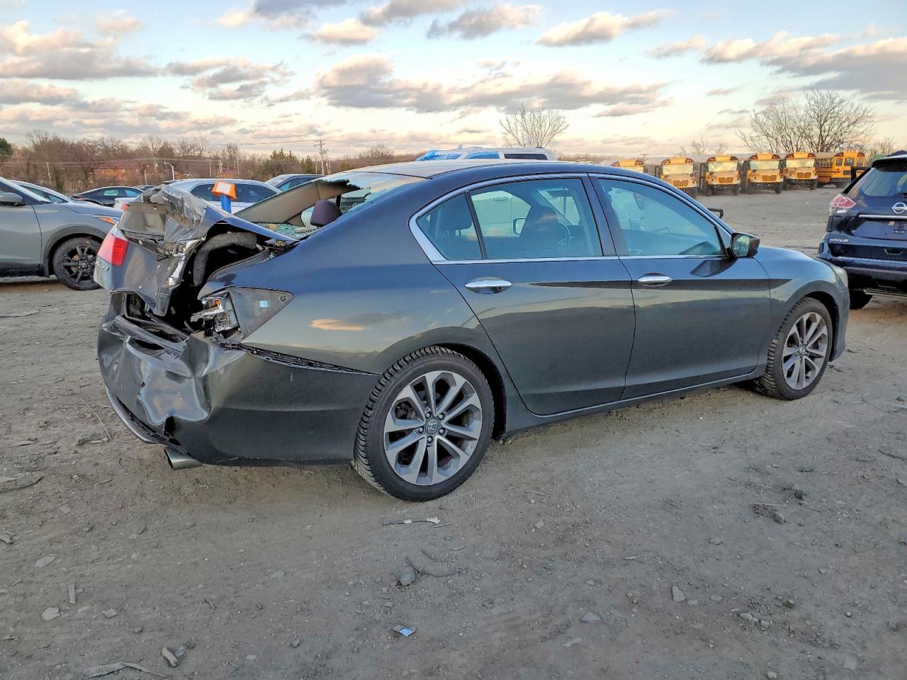 2013 HONDA ACCORD SPORT photo 3