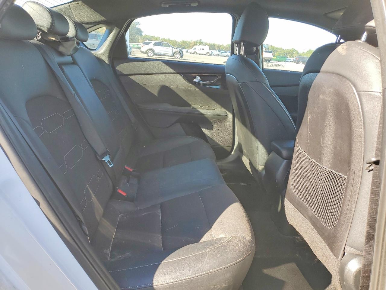 2023 KIA FORTE GT LINE photo 10