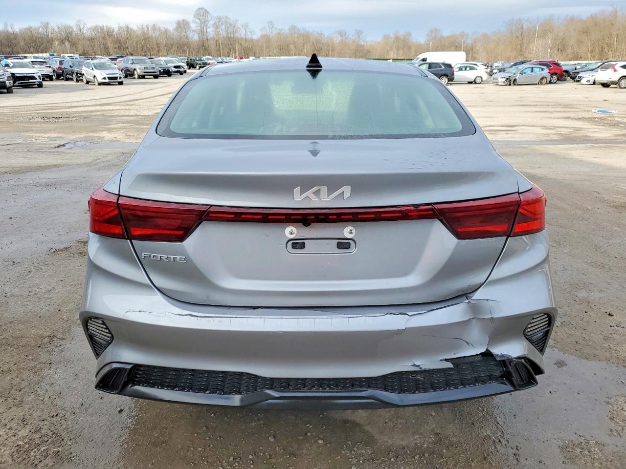 2024 KIA FORTE LXS photo 11