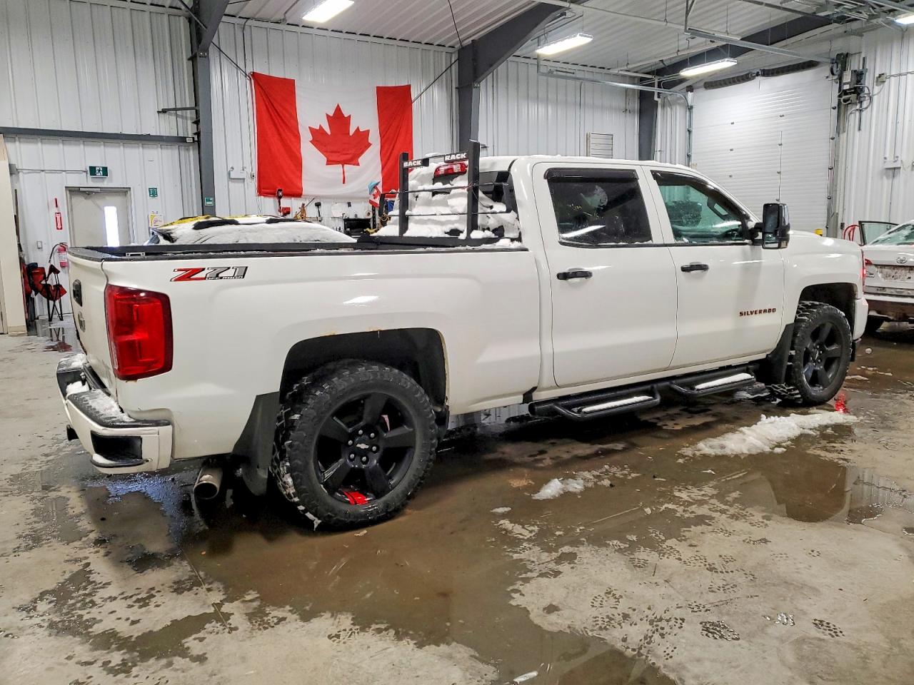 2018 CHEVROLET SILVERADO K1500 LTZ photo 3