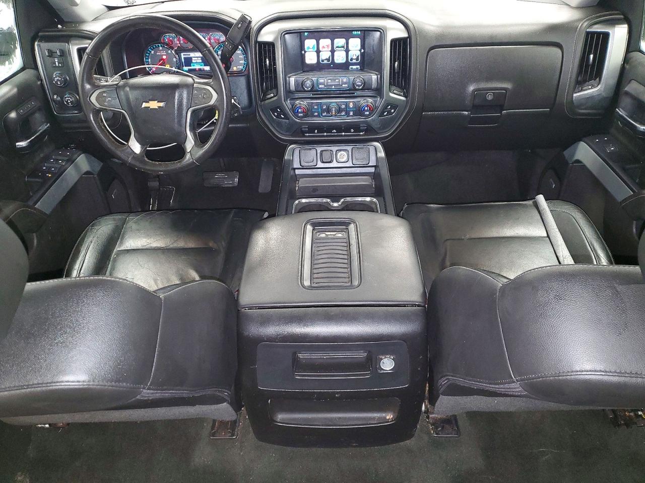 2018 CHEVROLET SILVERADO K1500 LTZ photo 8