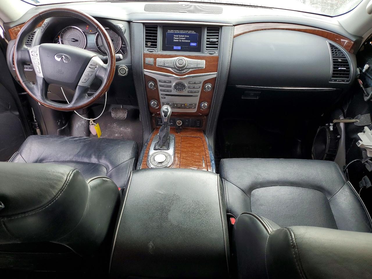 2019 INFINITI QX80 LUXE photo 8