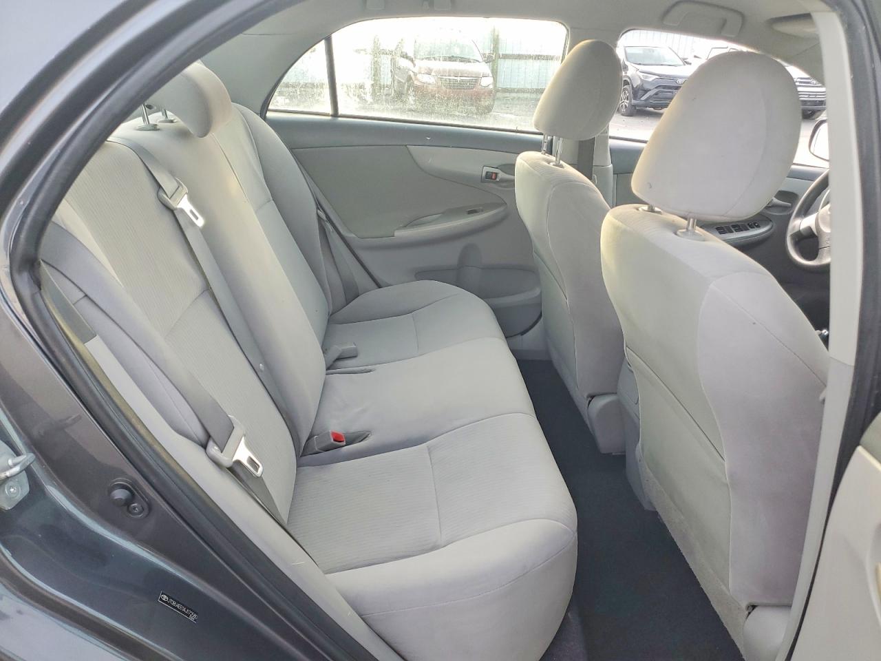 2010 TOYOTA COROLLA BASE photo 10