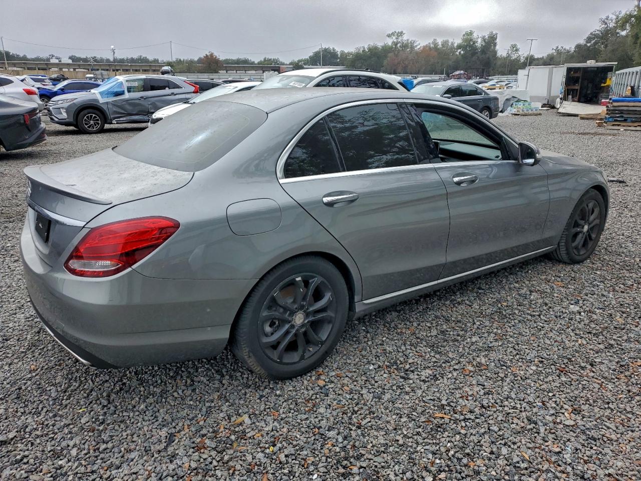2015 MERCEDES-BENZ C 300 photo 5