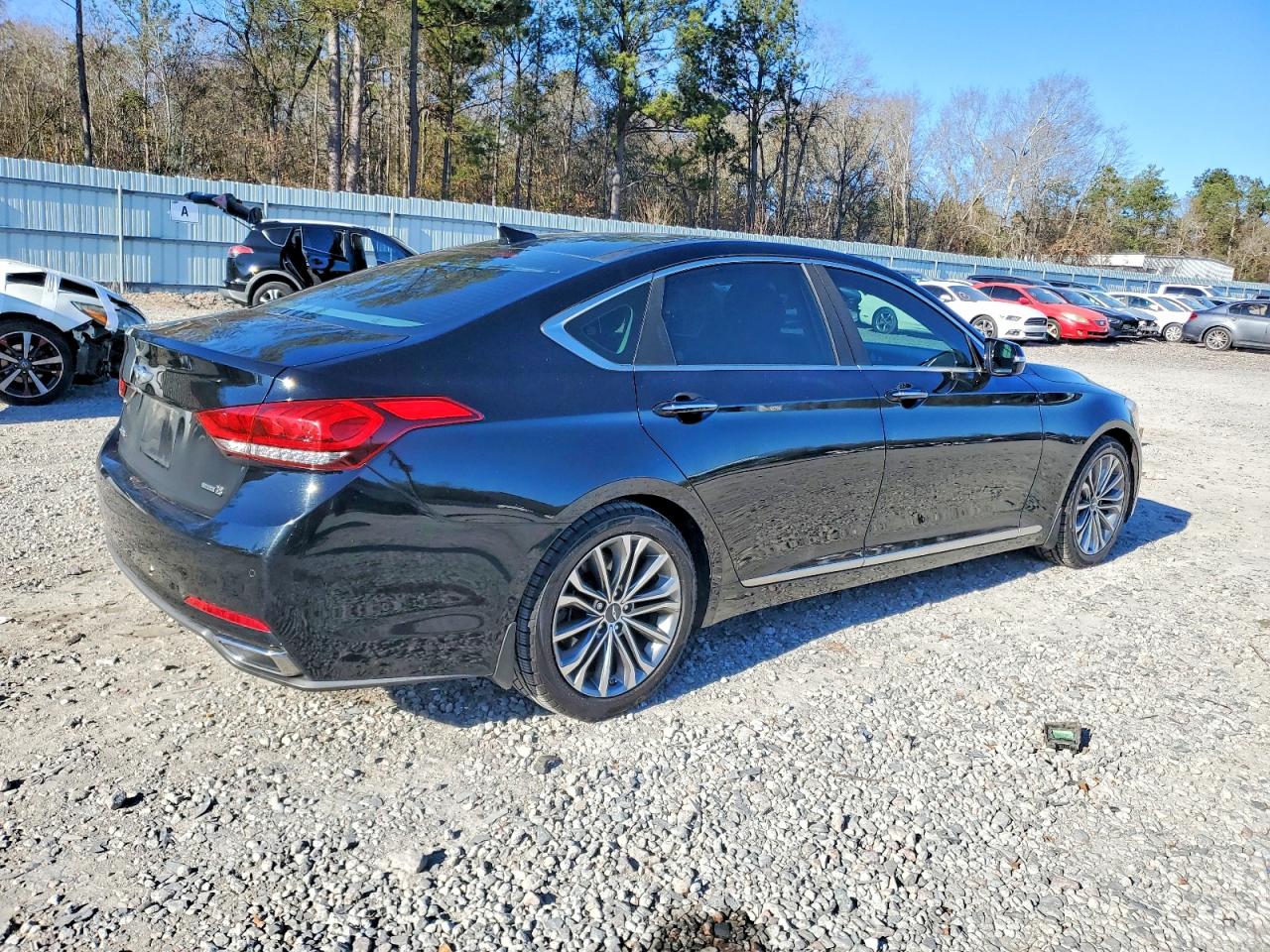 2015 HYUNDAI GENESIS 3.8L photo 5