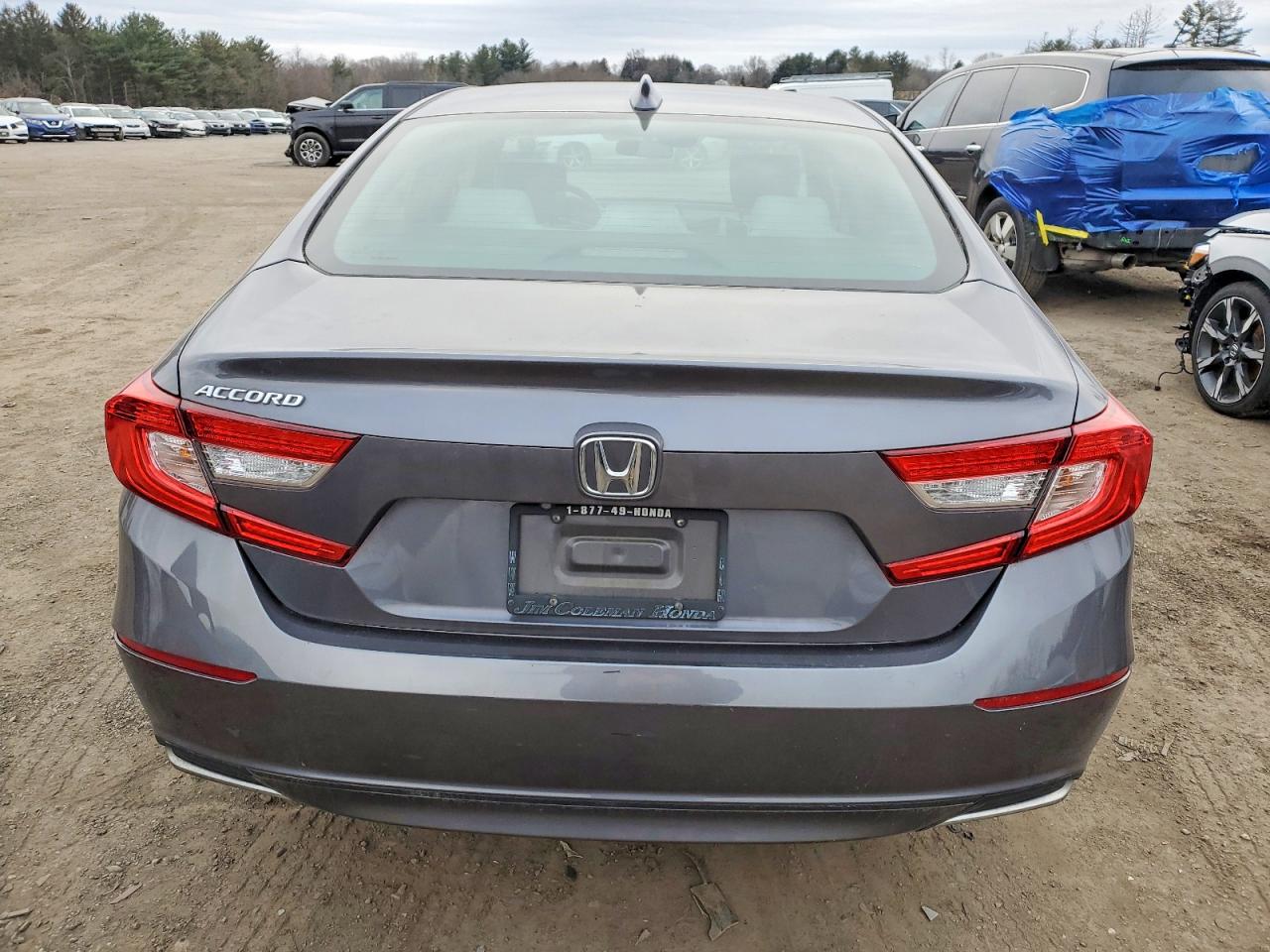 2018 HONDA ACCORD LX photo 6