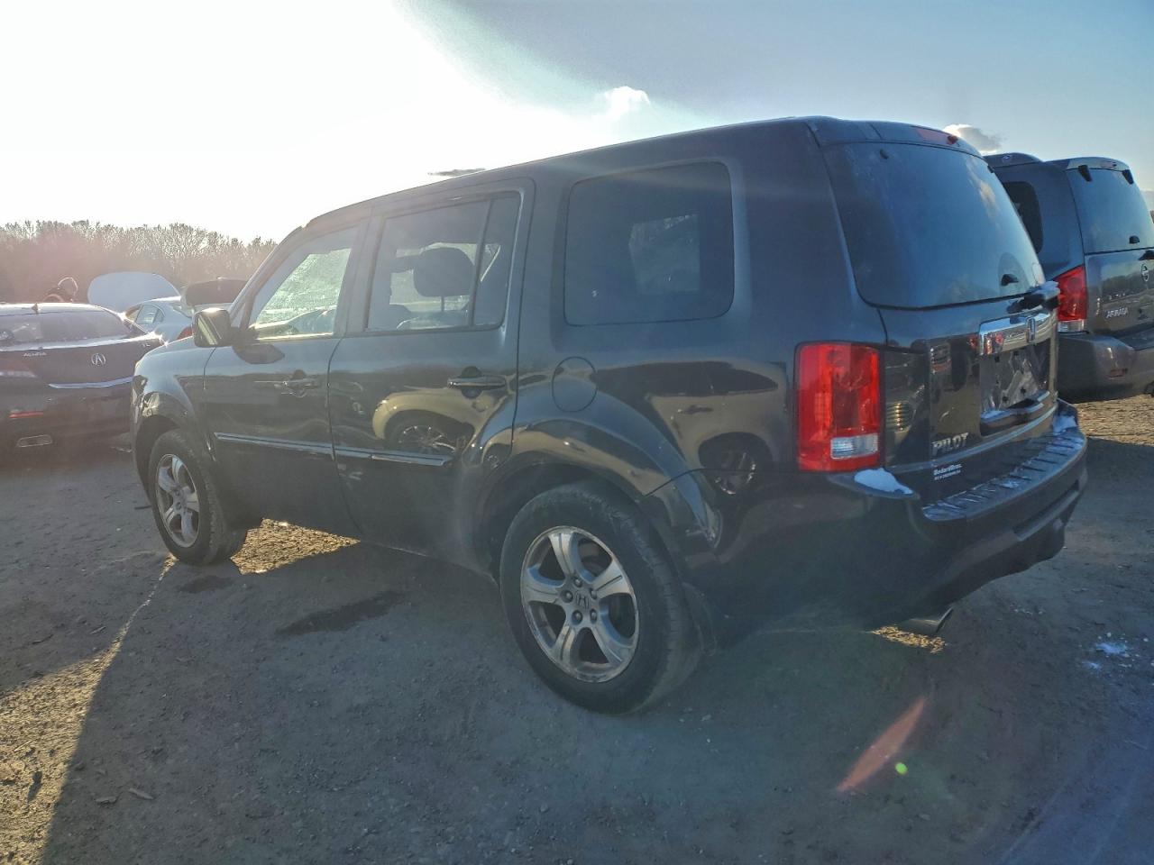 2015 HONDA PILOT EXL photo 2