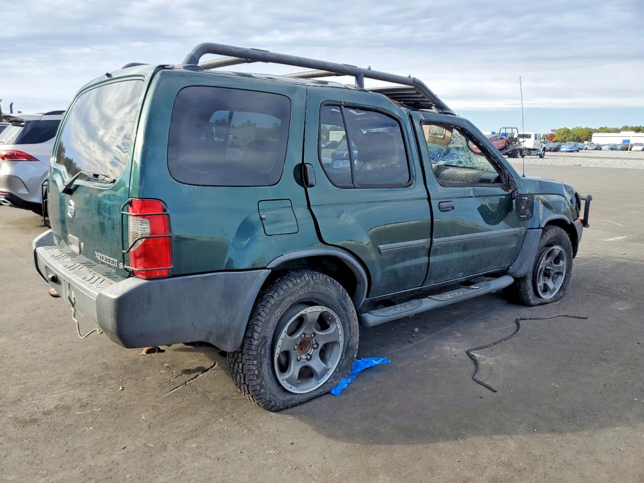 2002 NISSAN XTERRA SE photo 3