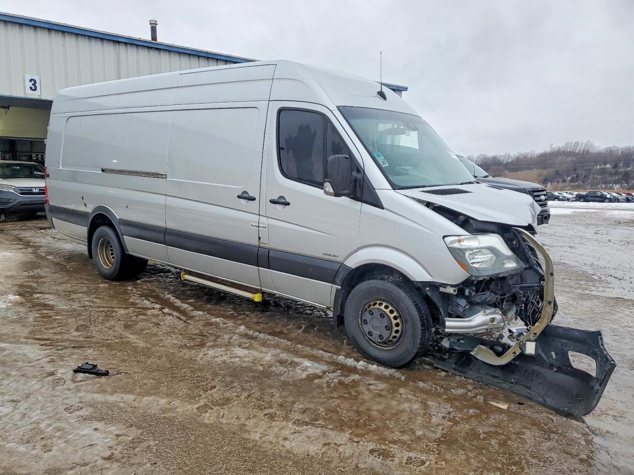 2014 MERCEDES-BENZ SPRINTER 3500 photo 4