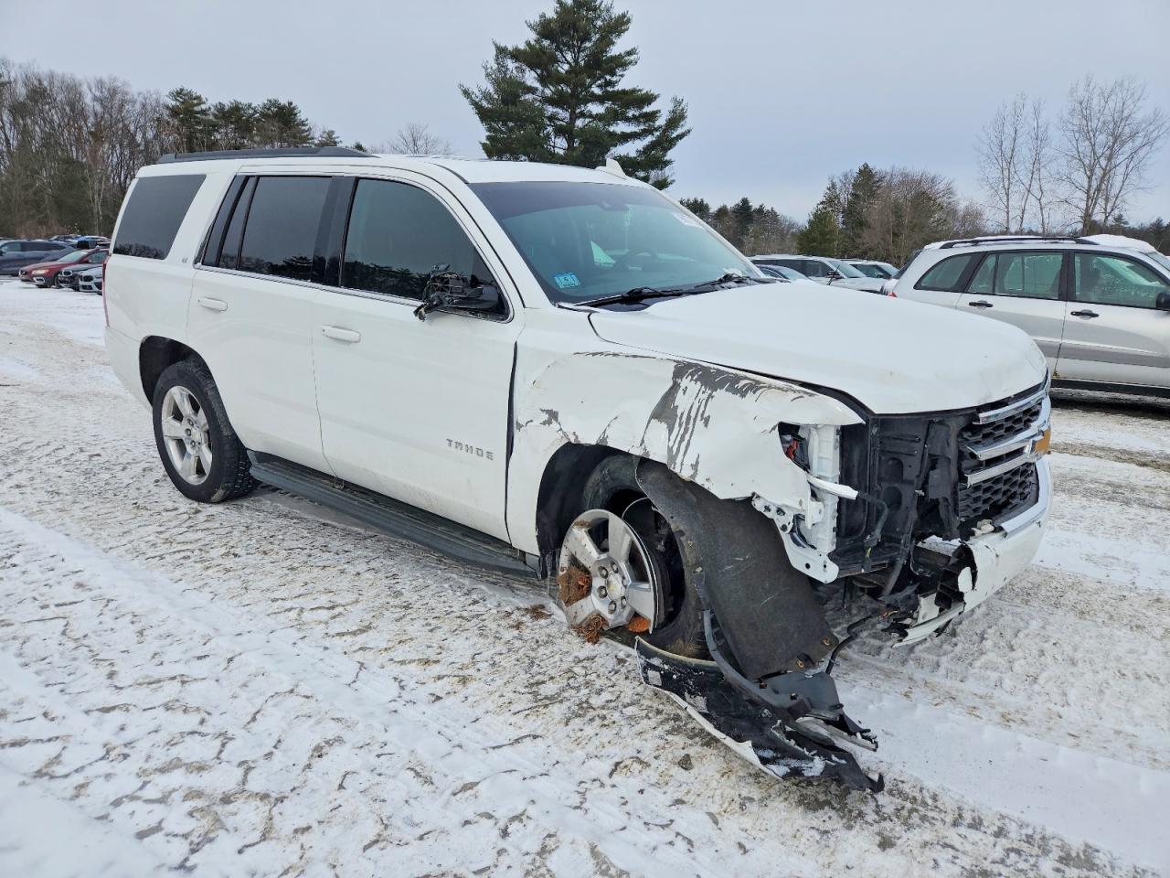 2016 CHEVROLET TAHOE K1500 LT photo 4