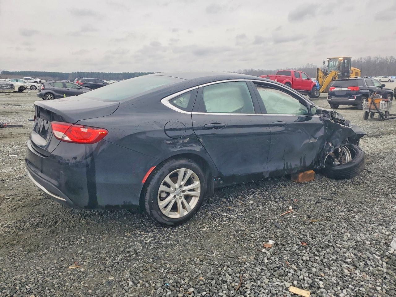 2015 CHRYSLER 200 LIMITED photo 5