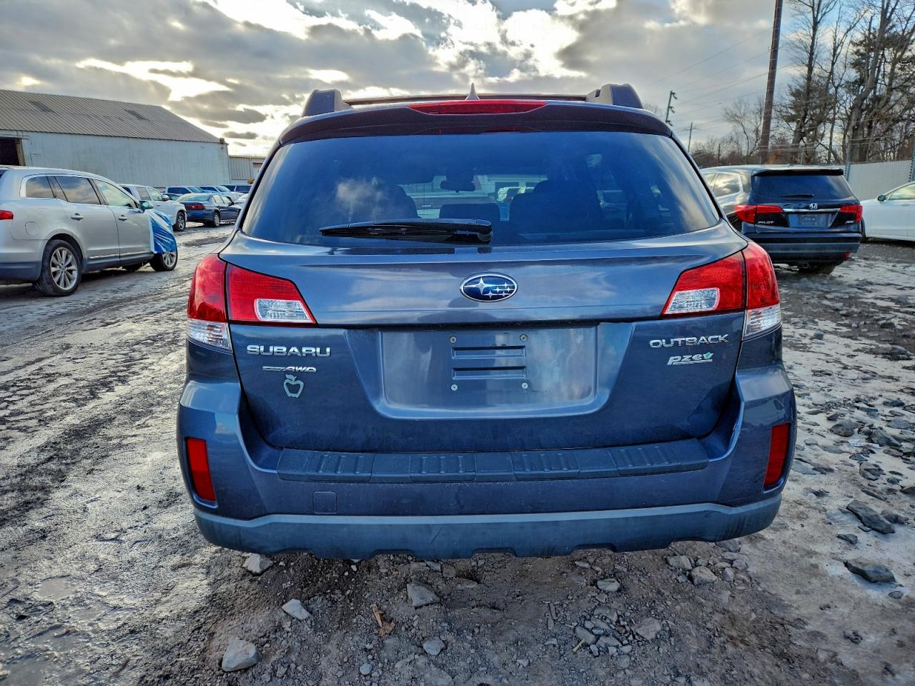 2014 SUBARU OUTBACK 2.5I PREMIUM photo 6