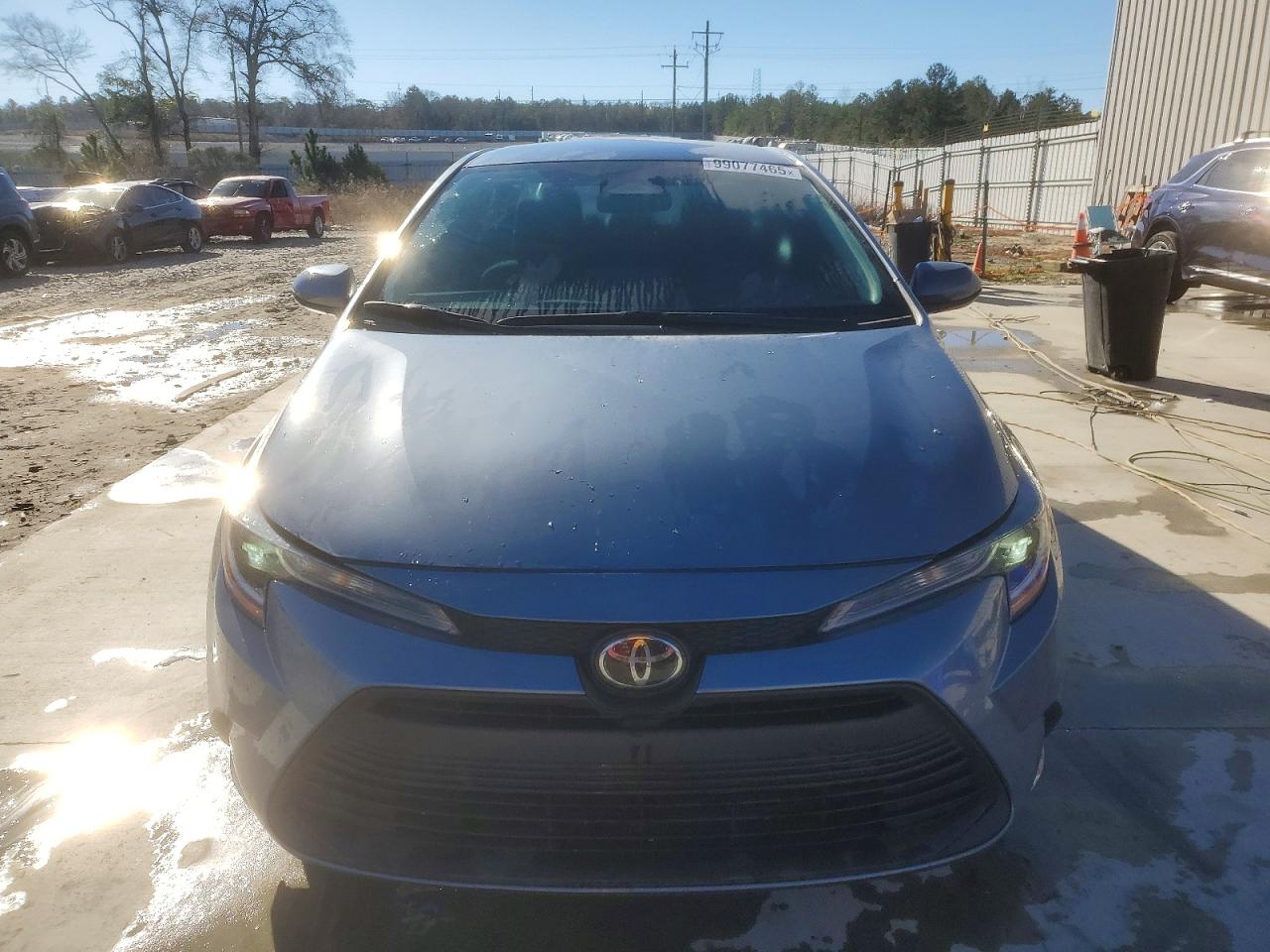 2024 TOYOTA COROLLA LE photo 5