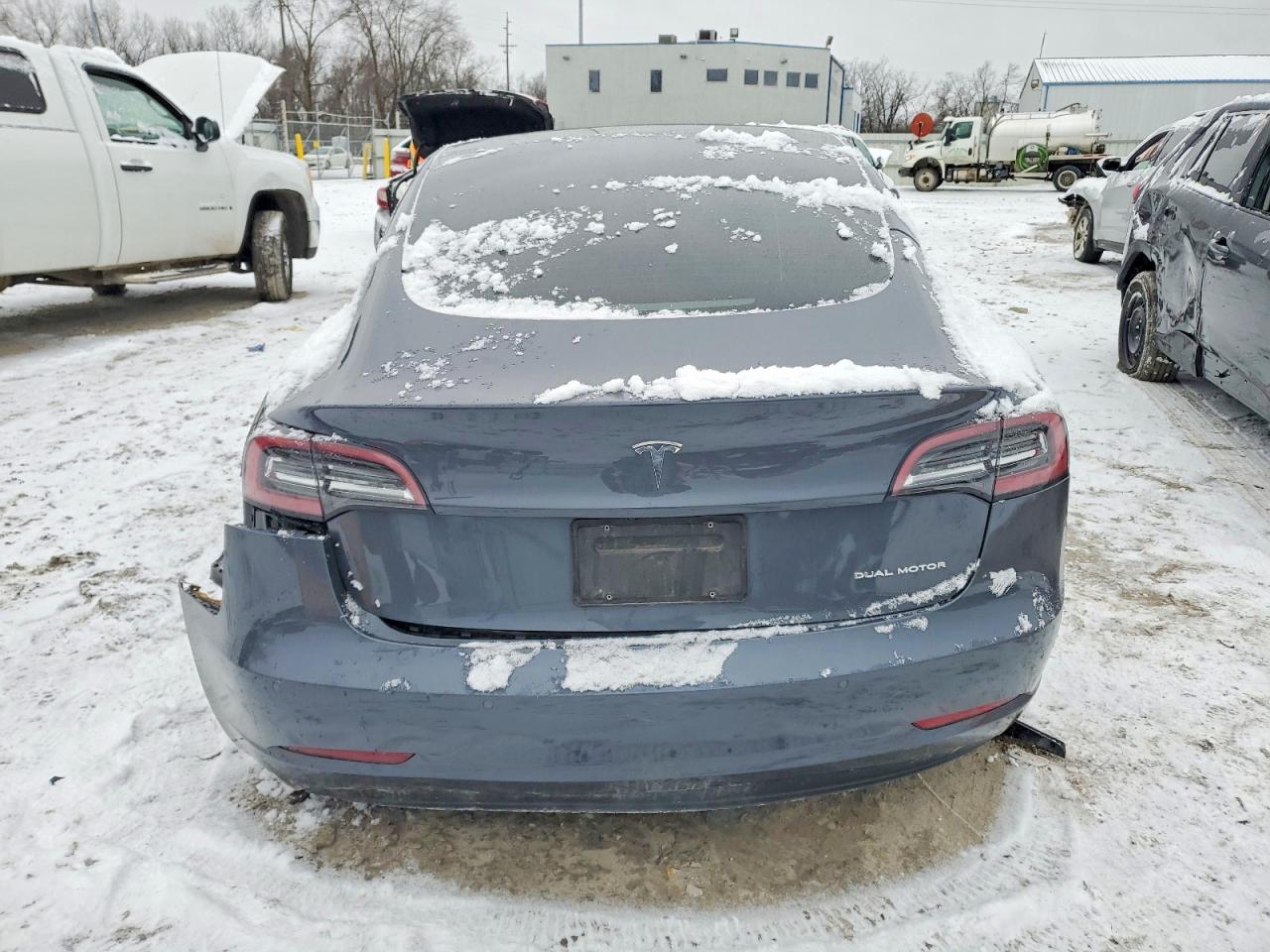2022 TESLA MODEL 3 photo 6