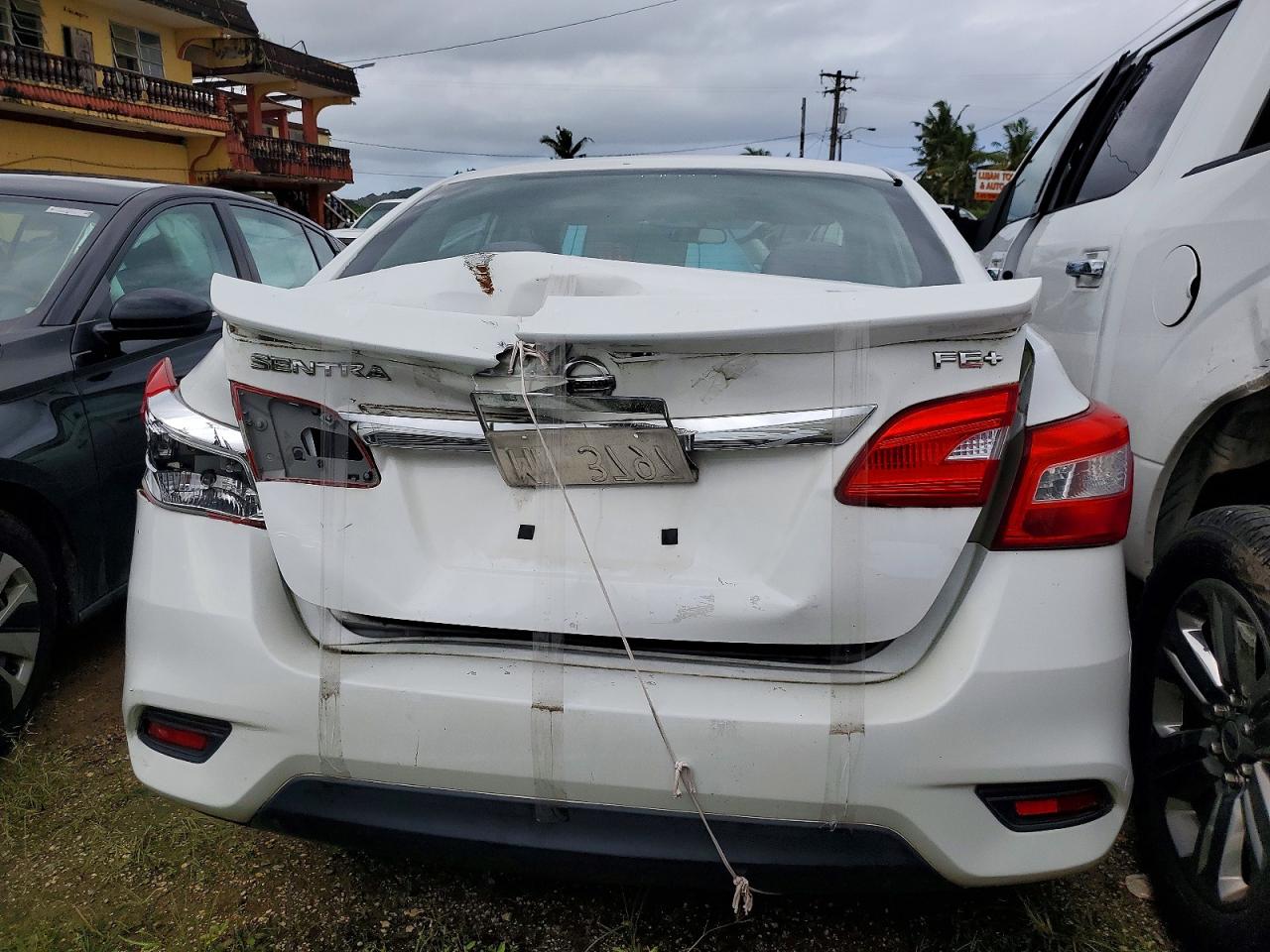 2016 NISSAN SENTRA S photo 11