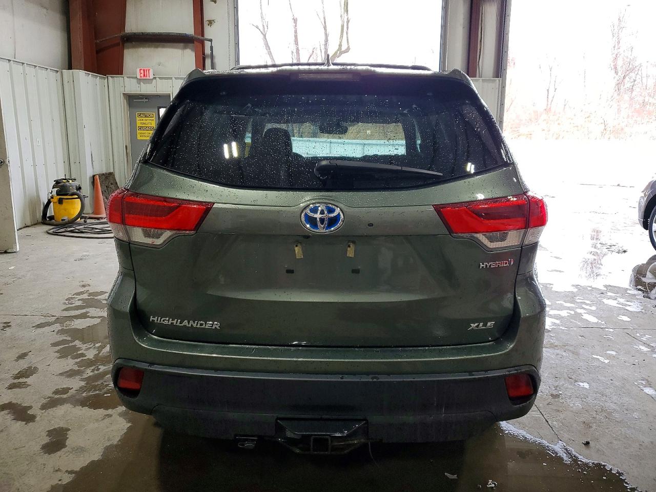 2019 TOYOTA HIGHLANDER HYBRID photo 6
