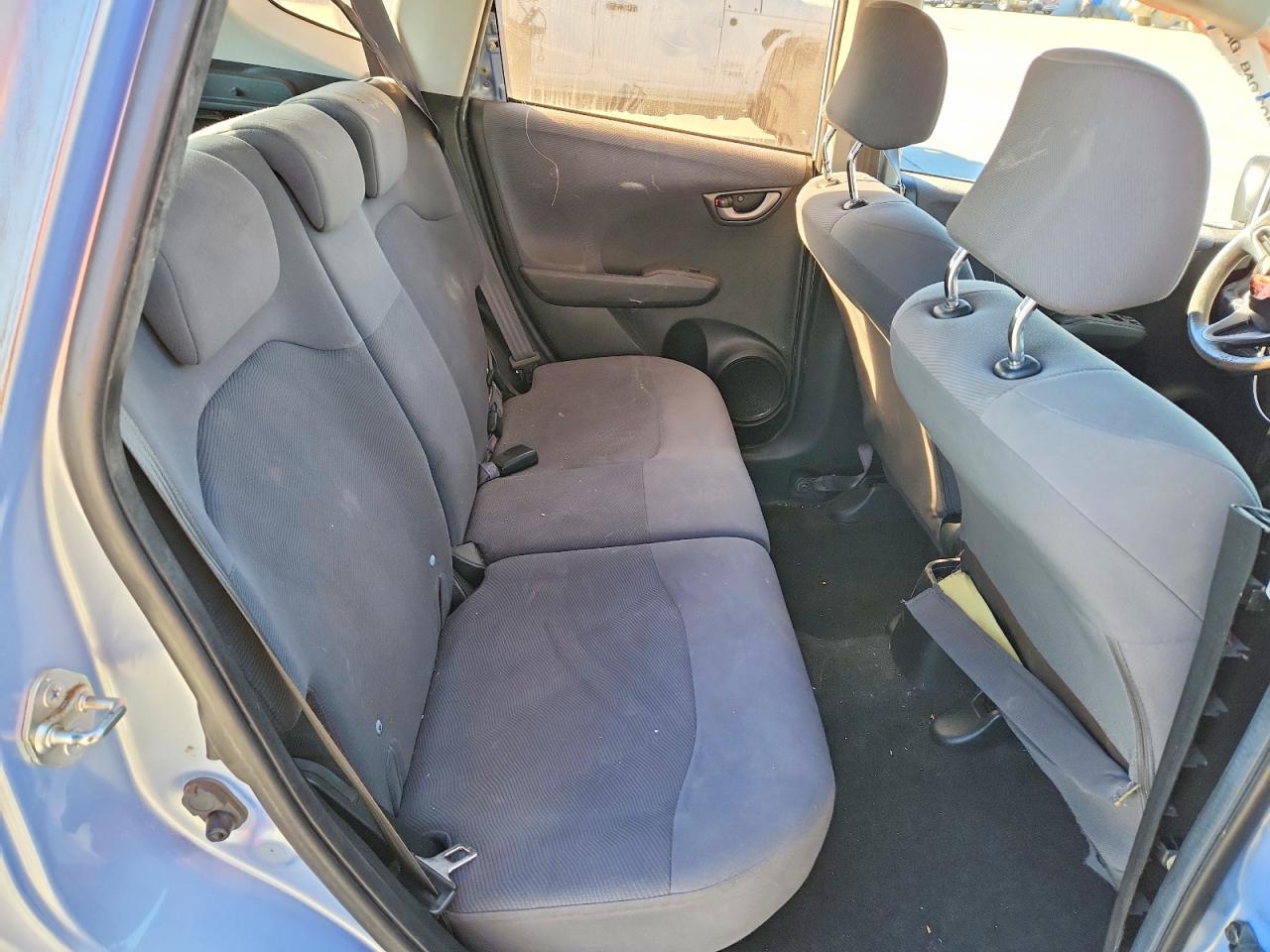 2009 HONDA FIT photo 10
