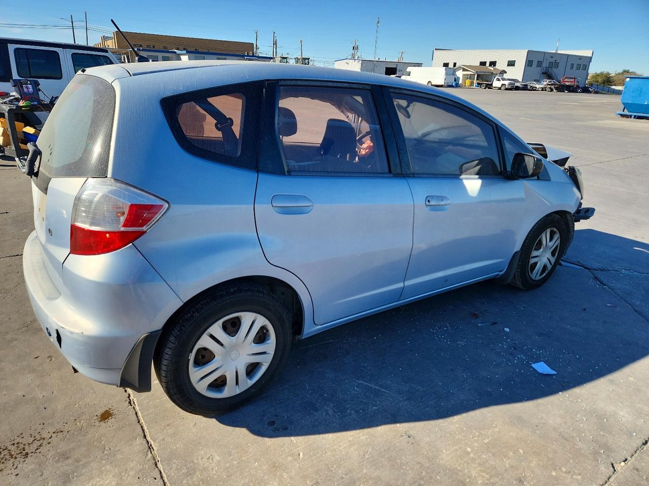 2009 HONDA FIT photo 3