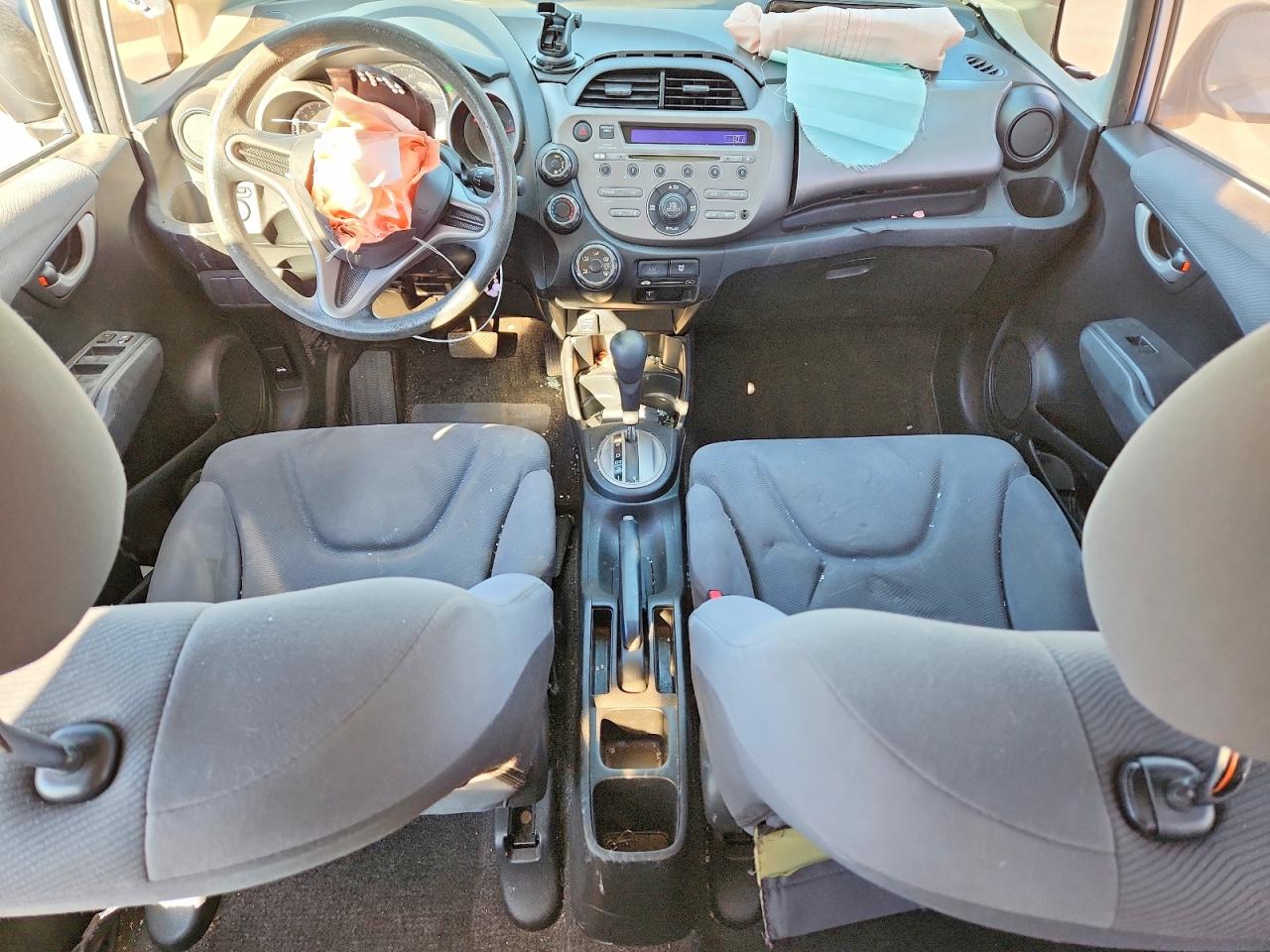 2009 HONDA FIT photo 8