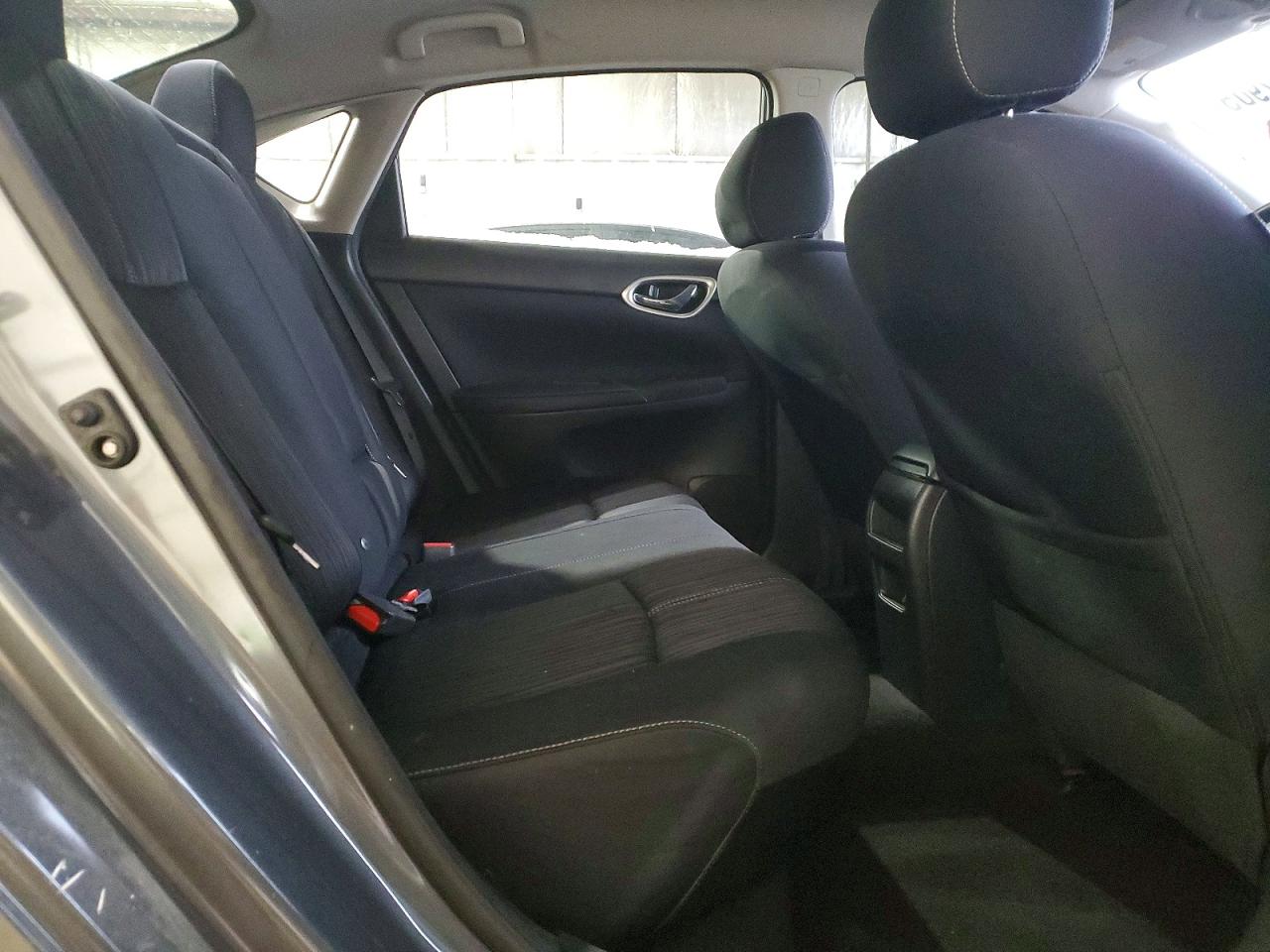 2017 NISSAN SENTRA S photo 10