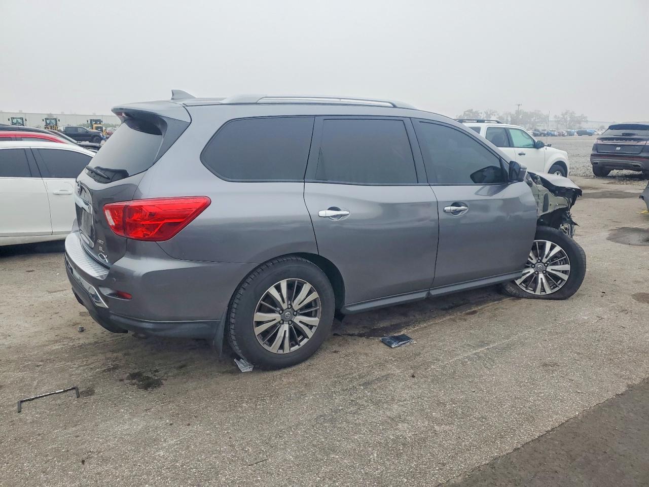 2020 NISSAN PATHFINDER SL photo 3