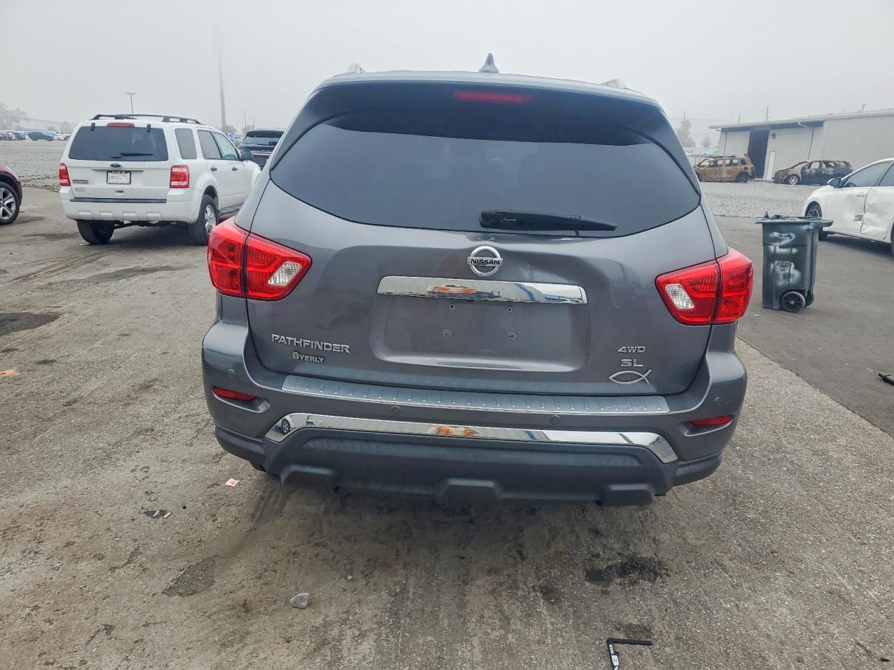 2020 NISSAN PATHFINDER SL photo 6