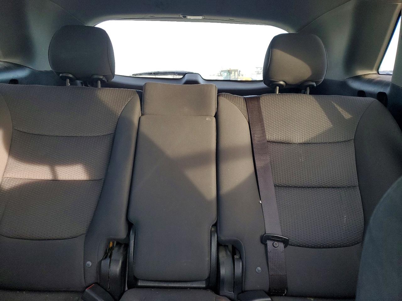 2012 KIA SORENTO BASE photo 10