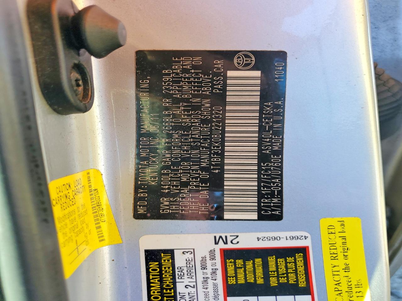 2011 TOYOTA CAMRY BASE photo 12