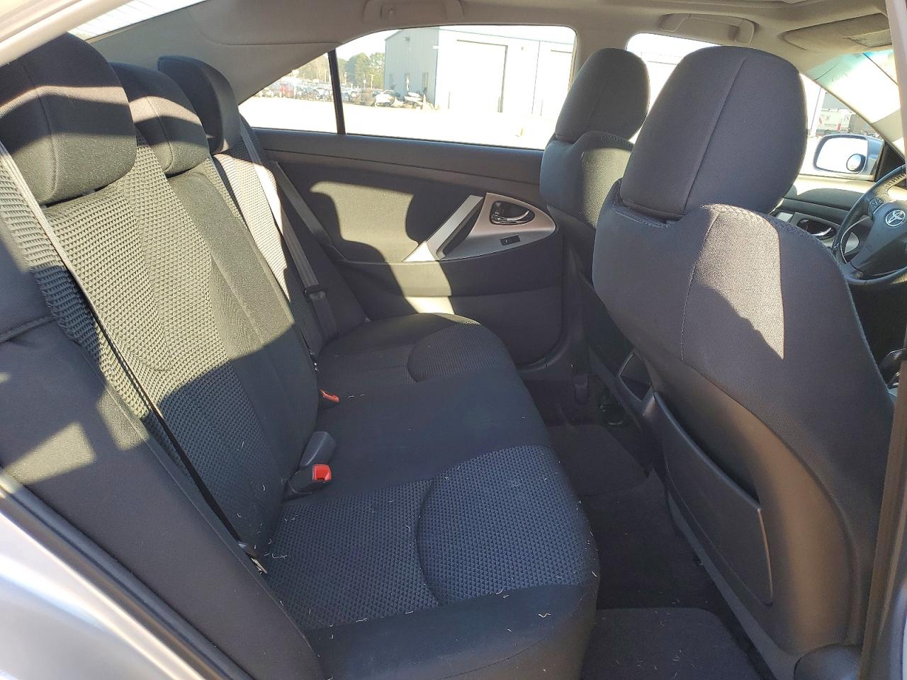 2011 TOYOTA CAMRY BASE photo 10