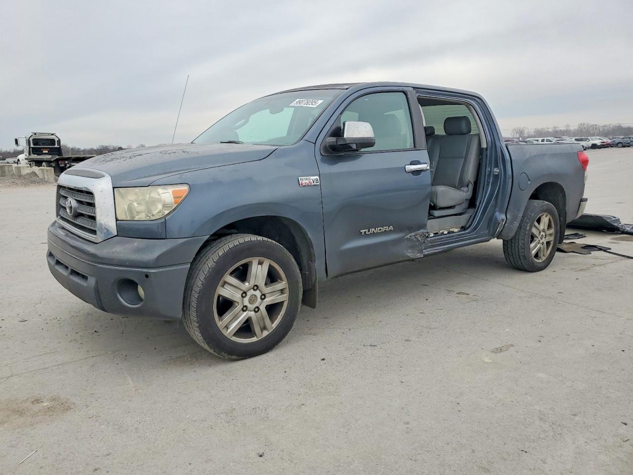 2008 TOYOTA TUNDRA