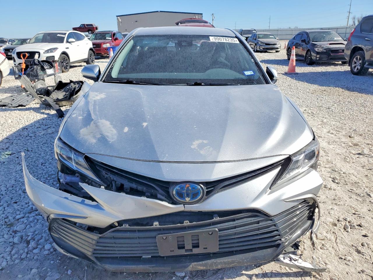 2022 TOYOTA CAMRY LE photo 5