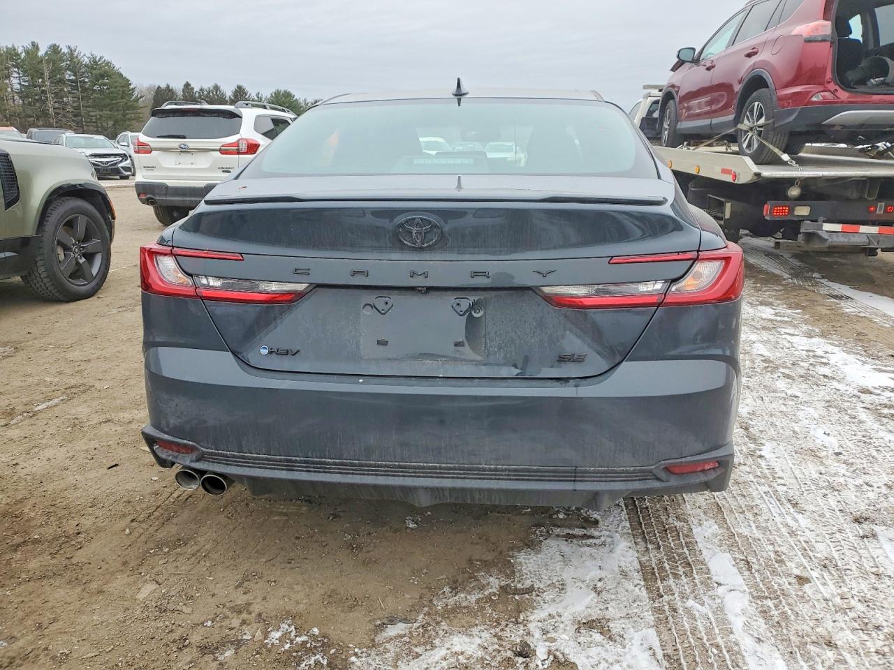 2025 TOYOTA CAMRY XSE photo 6