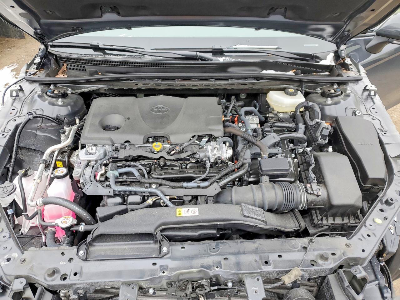 2025 TOYOTA CAMRY XSE photo 11