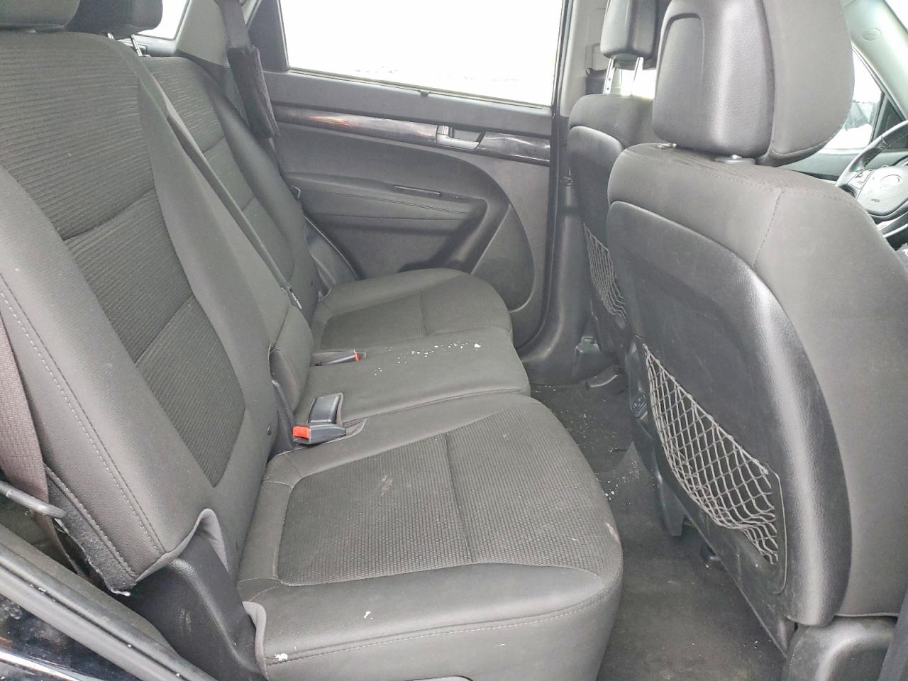 2015 KIA SORENTO LX photo 11