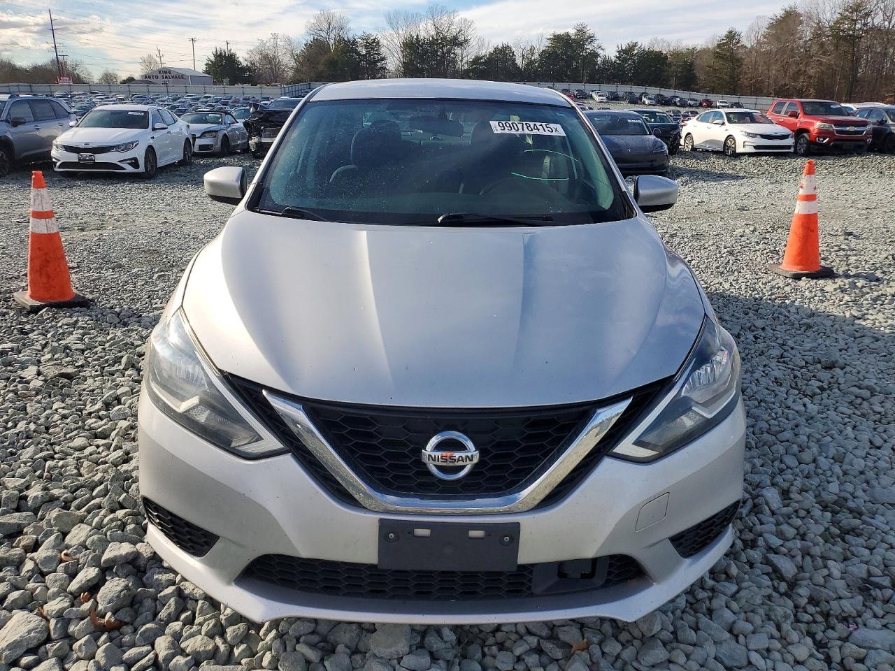 2018 NISSAN SENTRA S photo 5
