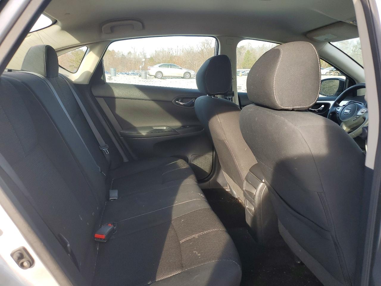 2018 NISSAN SENTRA S photo 10