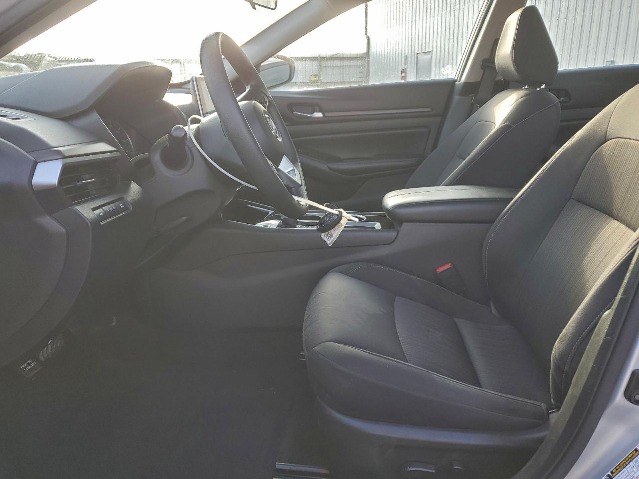 2024 NISSAN ALTIMA SV photo 7
