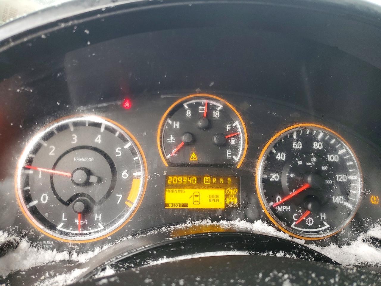 2009 NISSAN TITAN XE photo 9