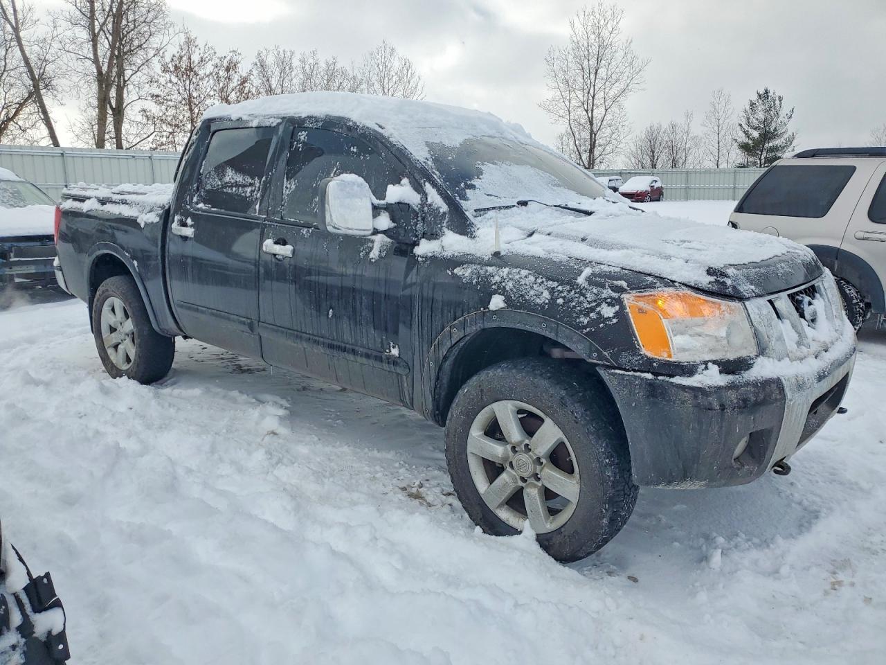 2009 NISSAN TITAN XE photo 4
