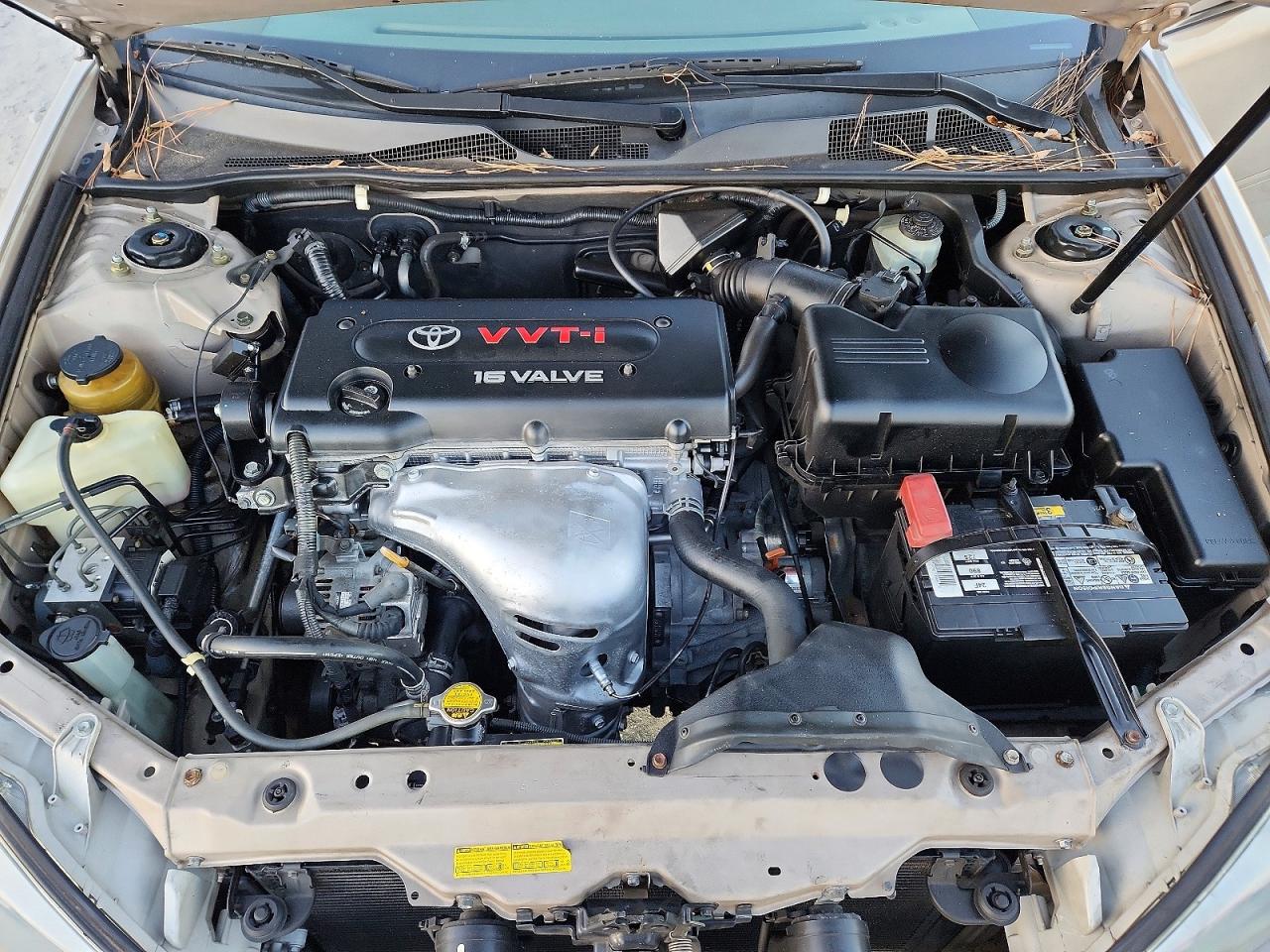 2003 TOYOTA CAMRY LE photo 11