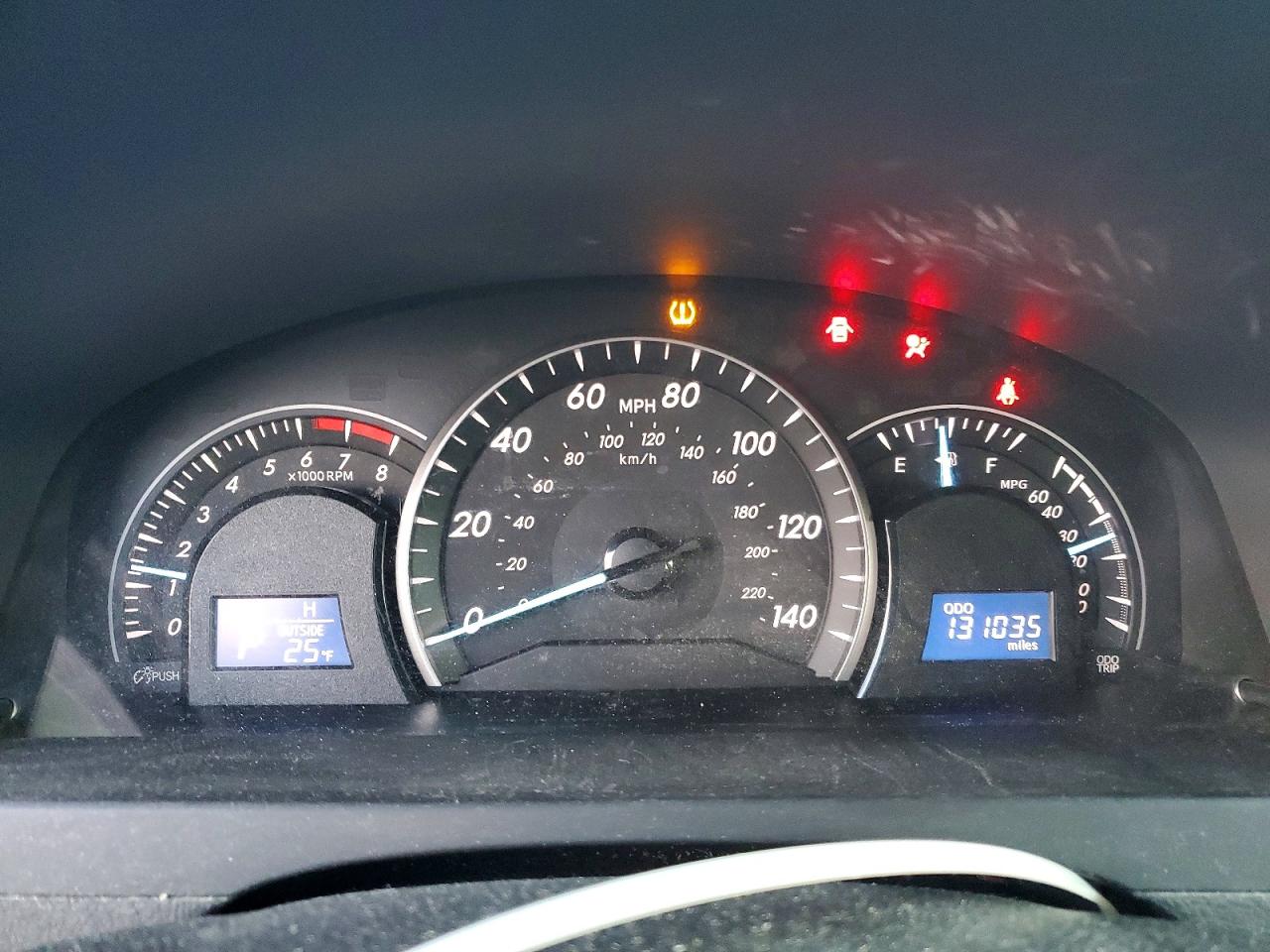 2012 TOYOTA CAMRY BASE photo 17