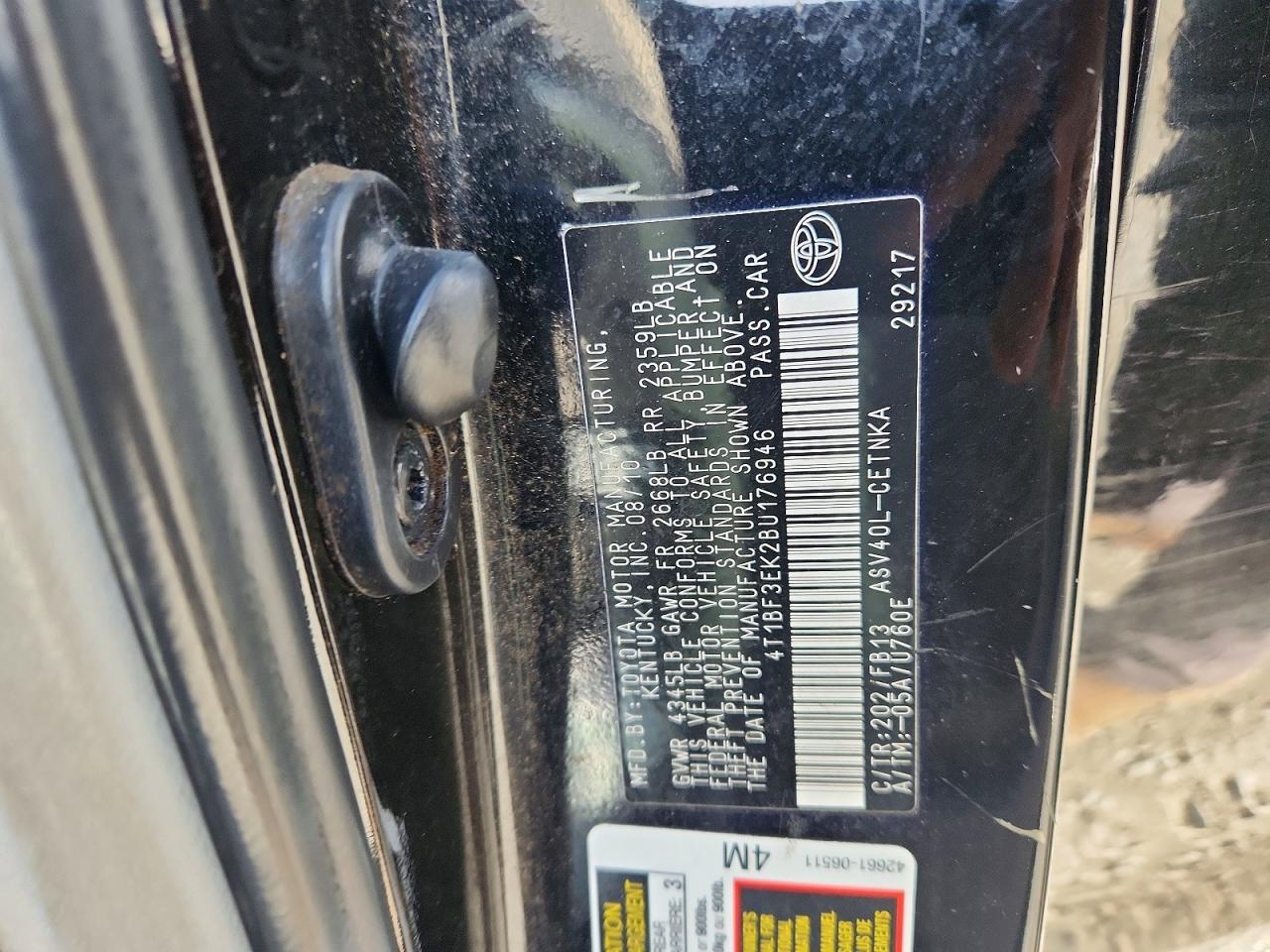 2011 TOYOTA CAMRY BASE photo 12