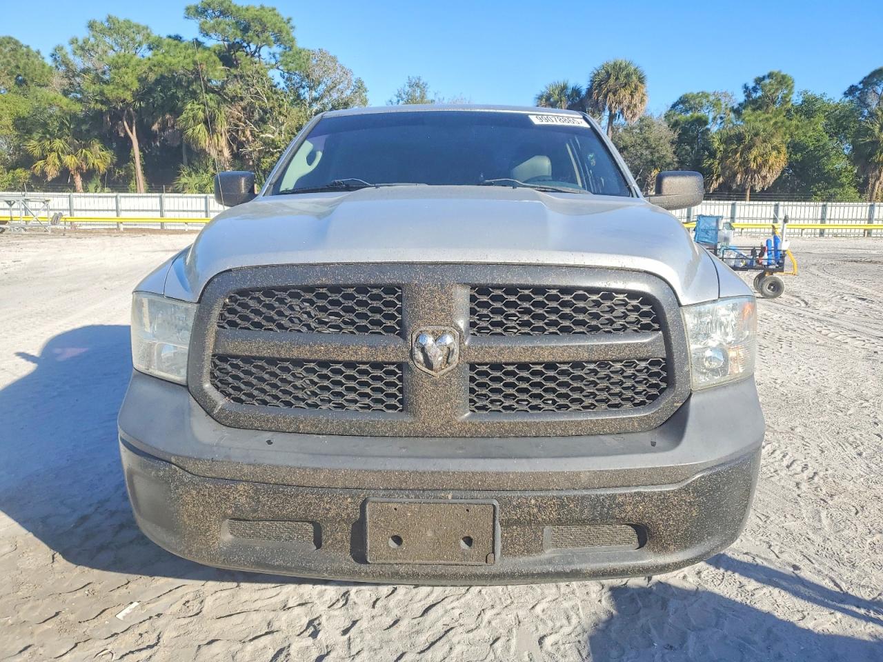 2013 RAM 1500 ST photo 5
