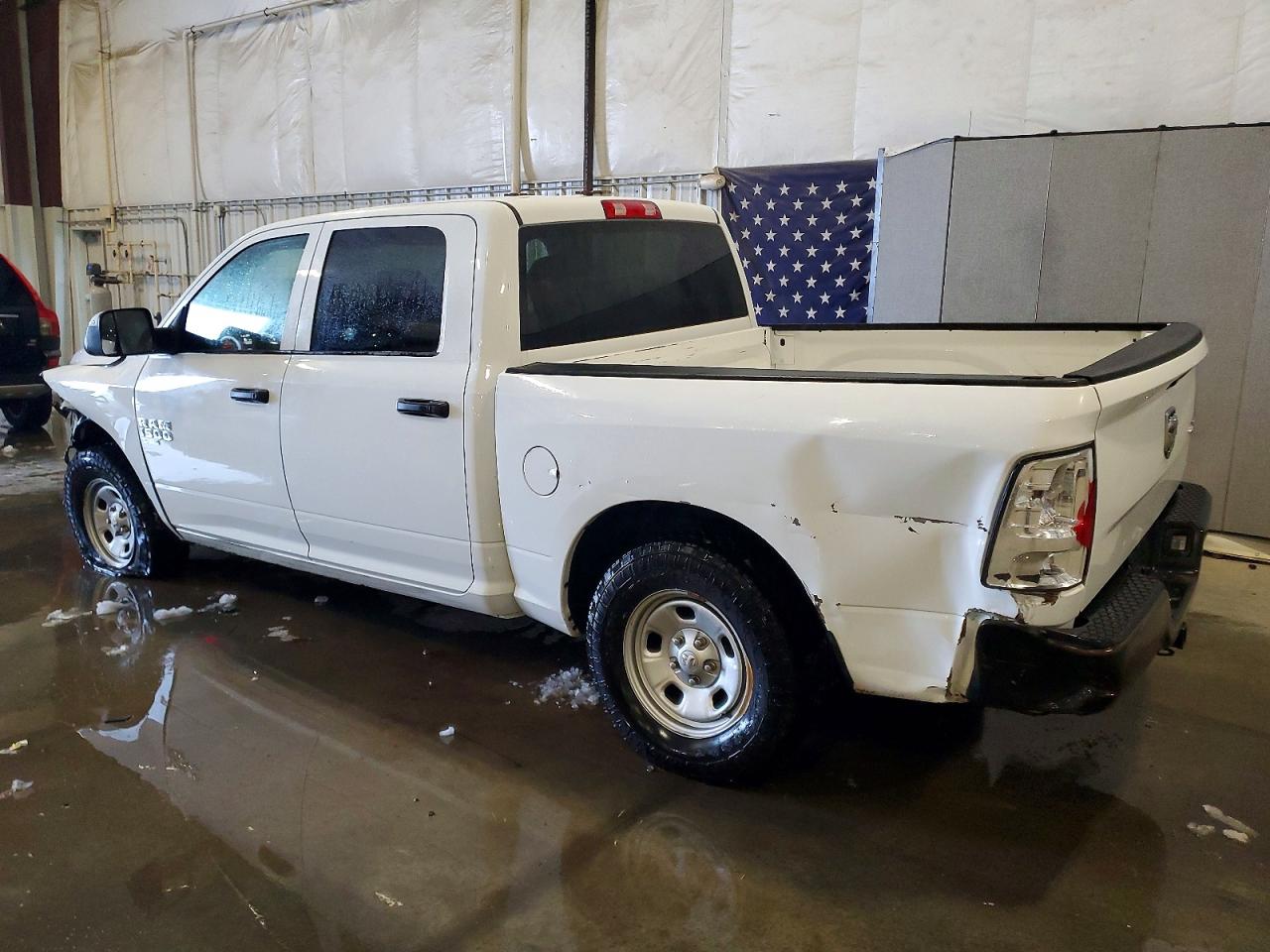 2021 RAM 1500 CLASSIC TRADESMAN photo 2
